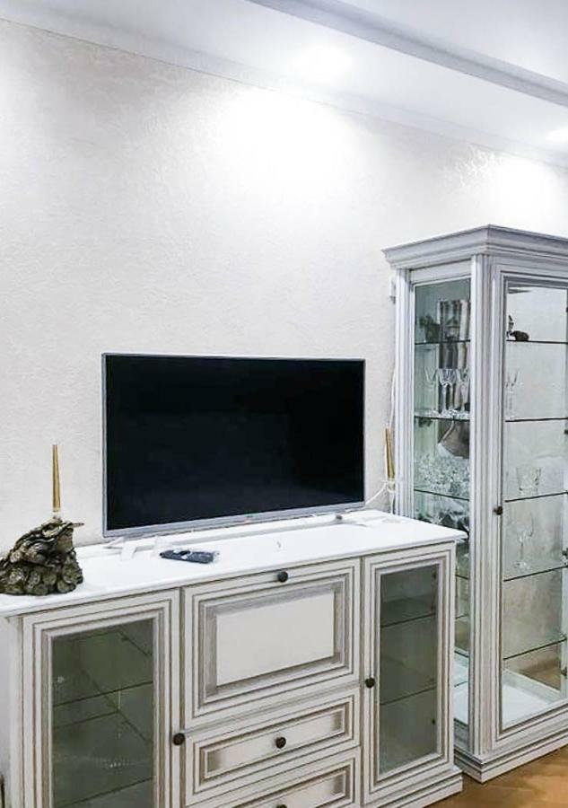 Rent-Kiev Apartment On Luxklavdievskaya Dış mekan fotoğraf